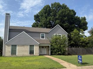 610 Pyramid Dr, Garland, TX 75040
