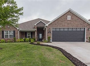 302 Driftwood St, Lowell, AR 72745