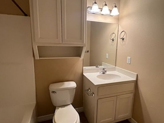 5th image of 1501 S 29th St #205