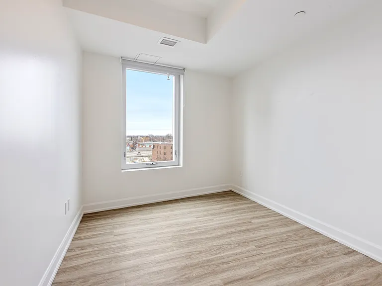 46 Flora St — Photo 14