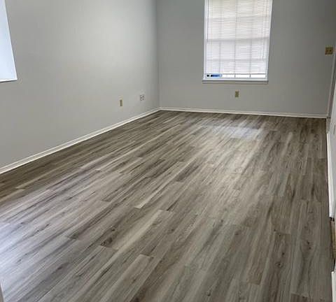 Living room (looking toward front of house)