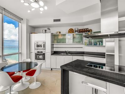 18201 Collins Ave APT 3601, Sunny Isles Beach, FL, 33160