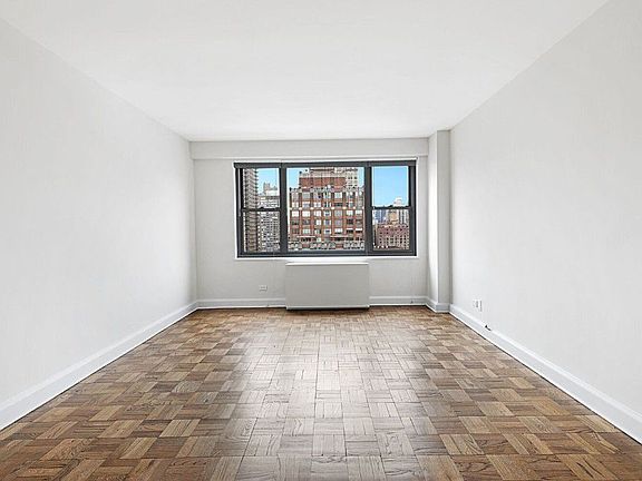 4th image of 353 E 83rd St APT 11F