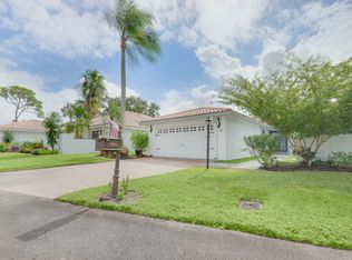 51 Woods Ln #VI, Boynton Beach, FL 33436