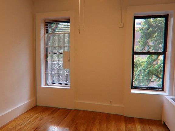 4th image of 222 E 51st St #3A