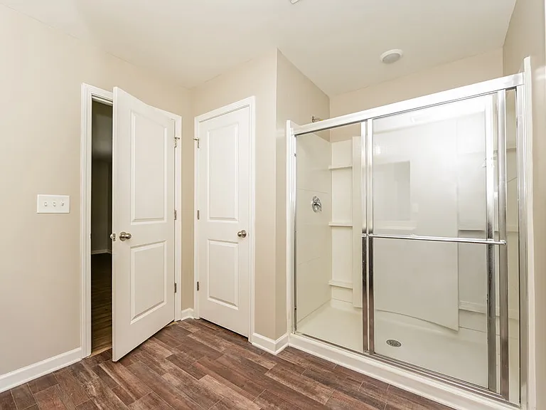 1083 Coldwater Dr — Photo 12