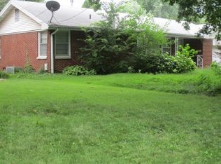 616 W Portland St, Springfield, MO 65807