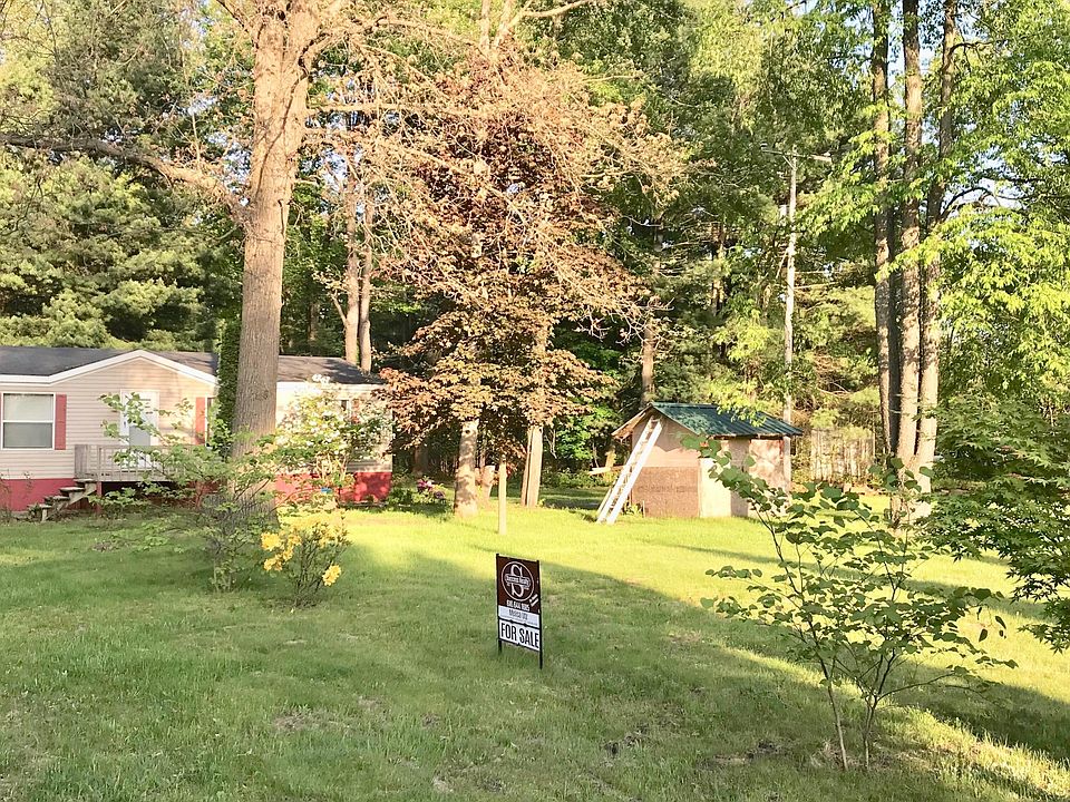 523 55th St, Pullman, MI 49450 Zillow