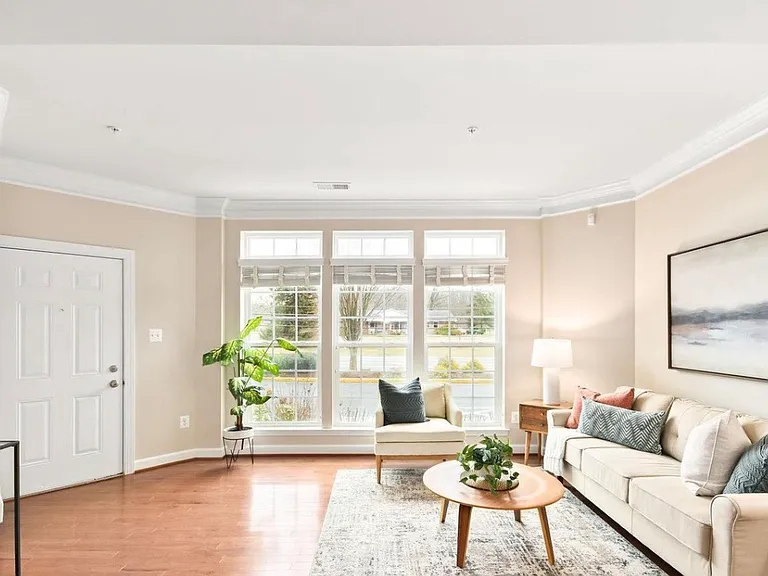3620 Holborn Pl — Photo 10