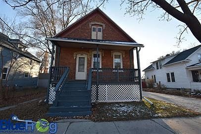 1st image of 1370 Harvey St Rear 1370