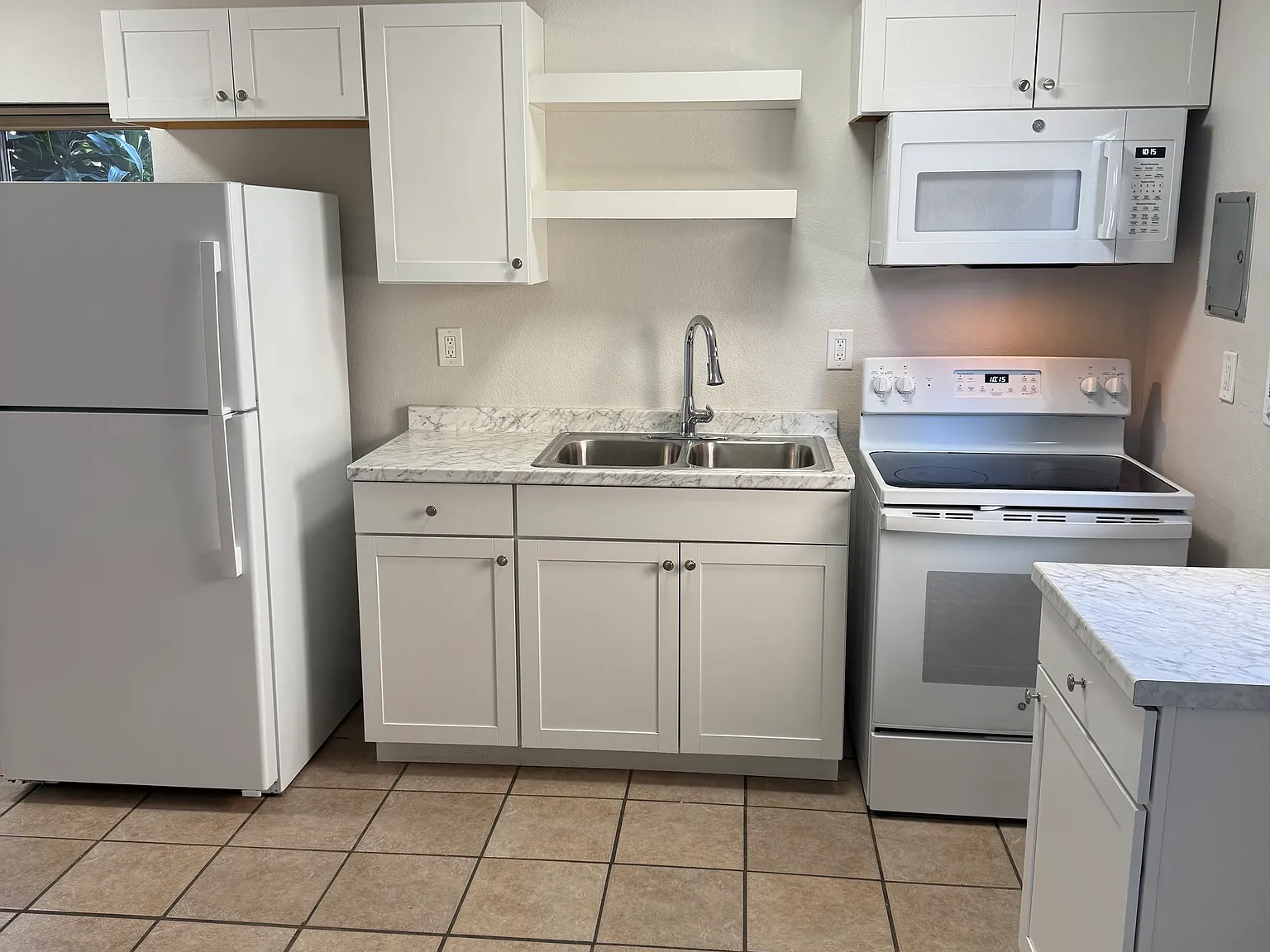 1 bed, 380 sqft, $1,895 — Photo 2