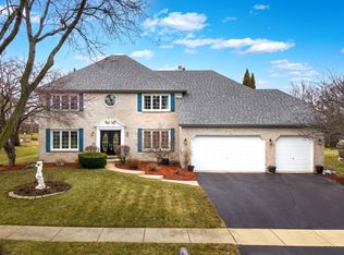3564 Monarch Cir, Naperville, IL 60564