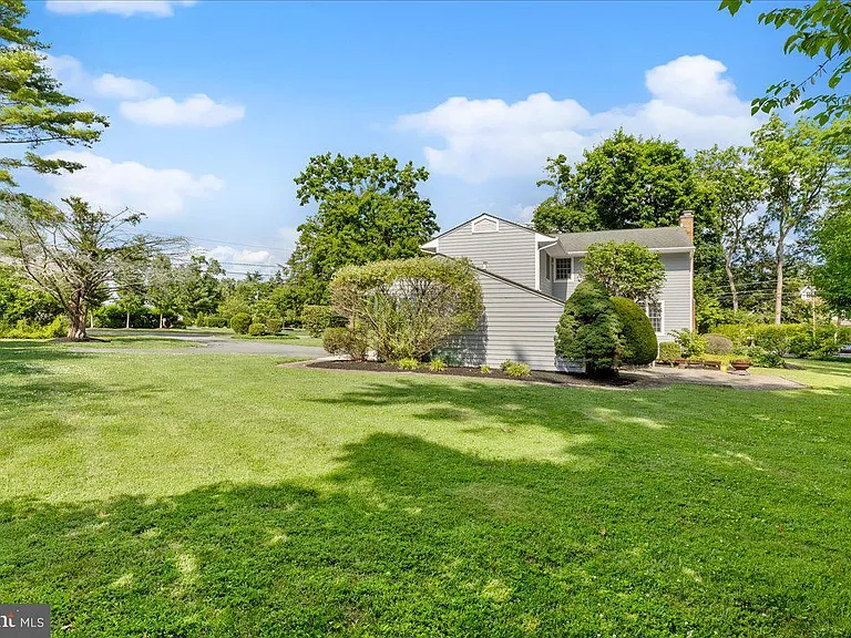 206 Snowden Ln — Photo 32