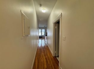 891 Massachusetts Ave APT 16, Cambridge, MA 02139