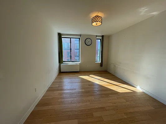 Rented by Voro, LLC | media 7