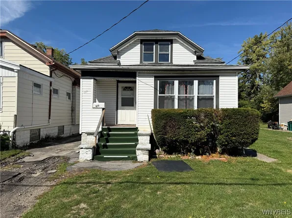 618 Lasalle Ave, Buffalo, NY 14215