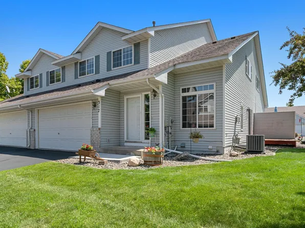 317 Creekside Dr, Buffalo, MN 55313