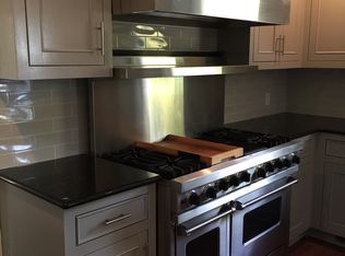 115 Ivy Ln, Florence, AL 35630