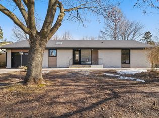 57 Naomee Cres, London, ON N6H 3T3