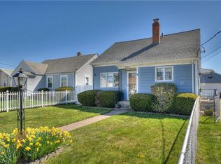 163 Orient Ave, Pawtucket, RI 02861