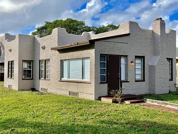 2nd image of 5555 Garden Avenue Sfh With A Detached Apt.