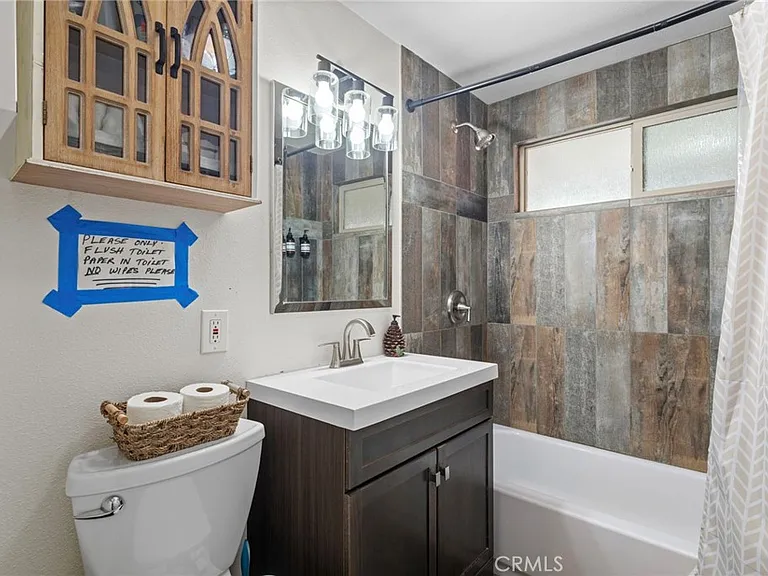 1029 W Aeroplane Blvd — Photo 16