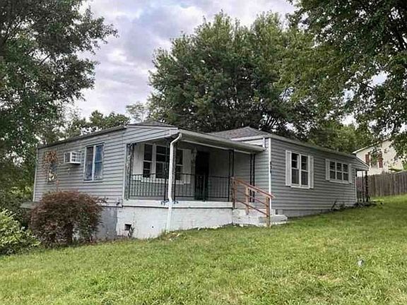 2nd image of 936 Red Fox Ave