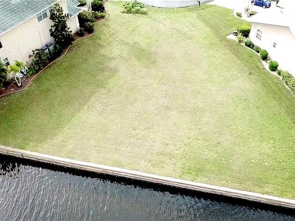4th image of 3640 Darin Dr