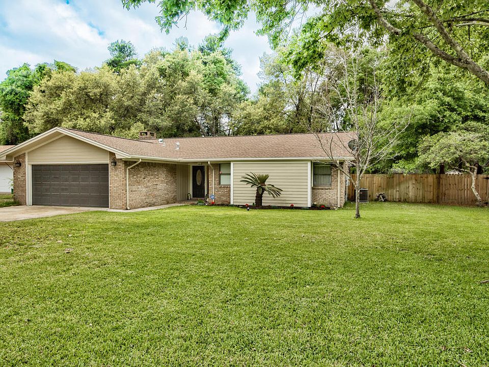 1st image of 611 Caribbean Way