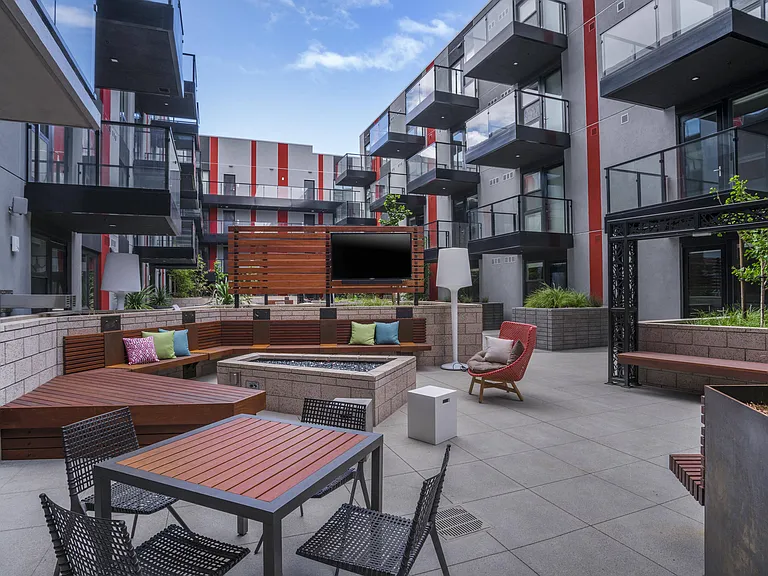 Shift Apartments — Photo 23