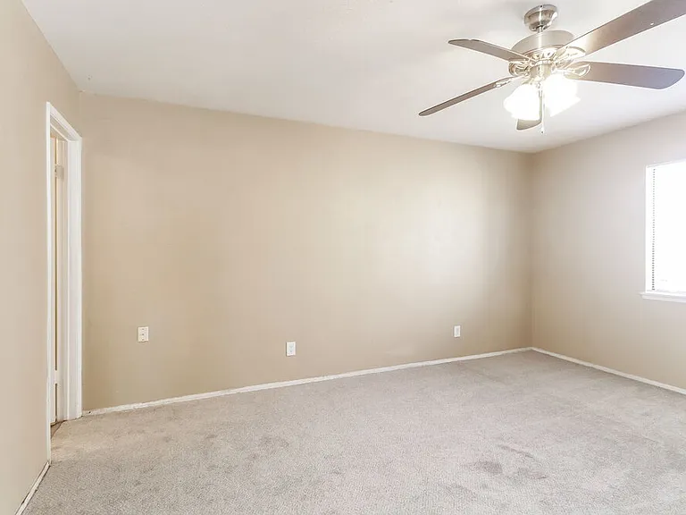 7522 Christie Ln — Photo 13