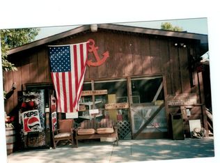 2325 S Green Dr, Au Gres, MI 48703