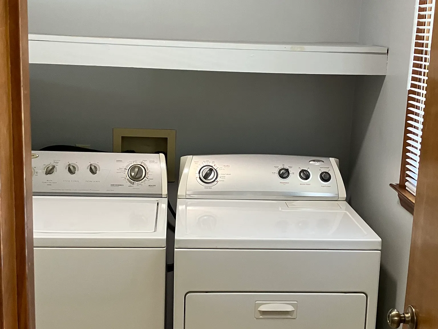2 bed, $1,000 — Photo 3