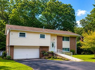104 Elmridge Ct, Beckley, WV 25801