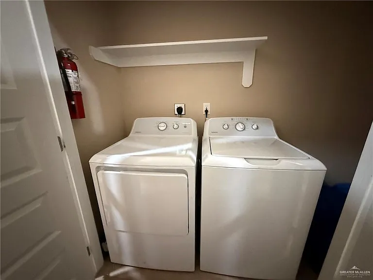 3100 W Driftwood St #3 — Photo 8