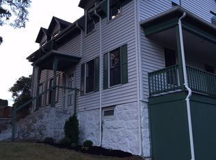 22 Rogers St, Quincy, MA 02169