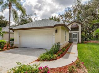 21194 Old Oak Pl, Estero, FL 33928