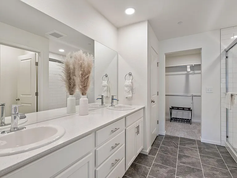 2838 Barnstormer St #3 — Photo 14