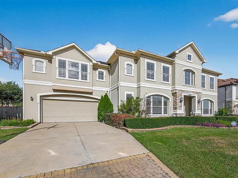 2210 Bywater Dr — Photo 44