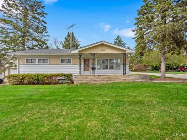 1100 W Highland Ave, Elgin, IL 60123