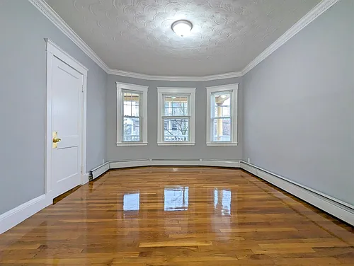 4 Edgar Ct Photo 1