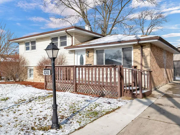 4340 Mann St, Oak Forest, IL 60452