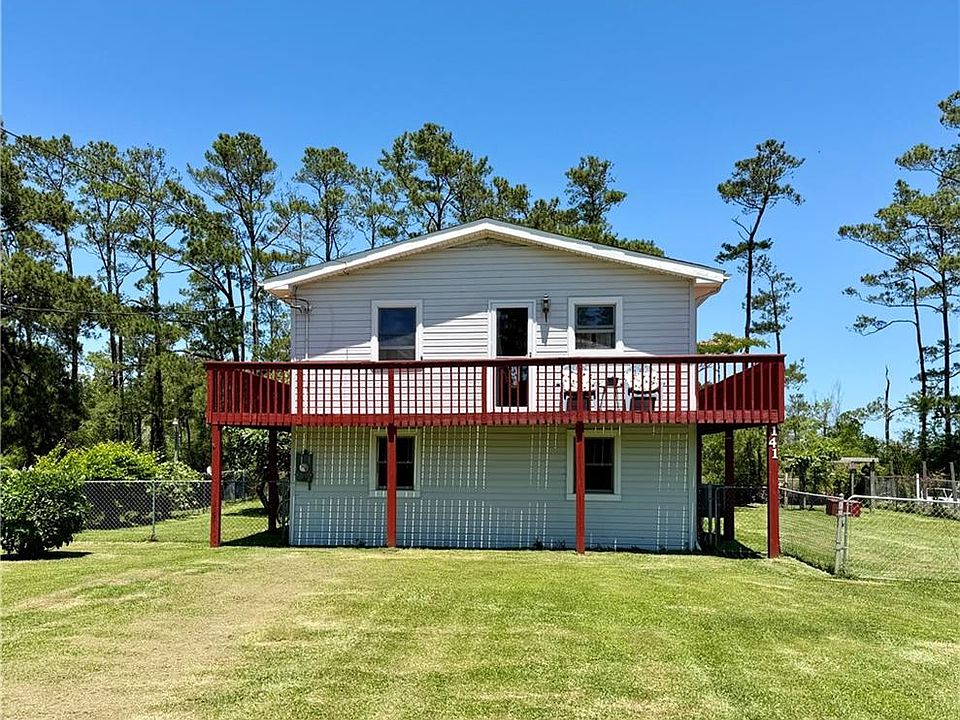 1st image of 141 Williams Dr