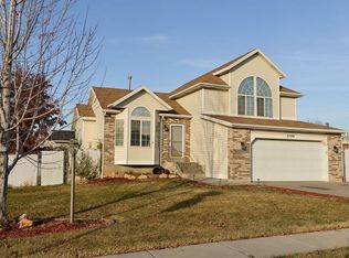 2598 W 3950 S, Roy, UT 84067