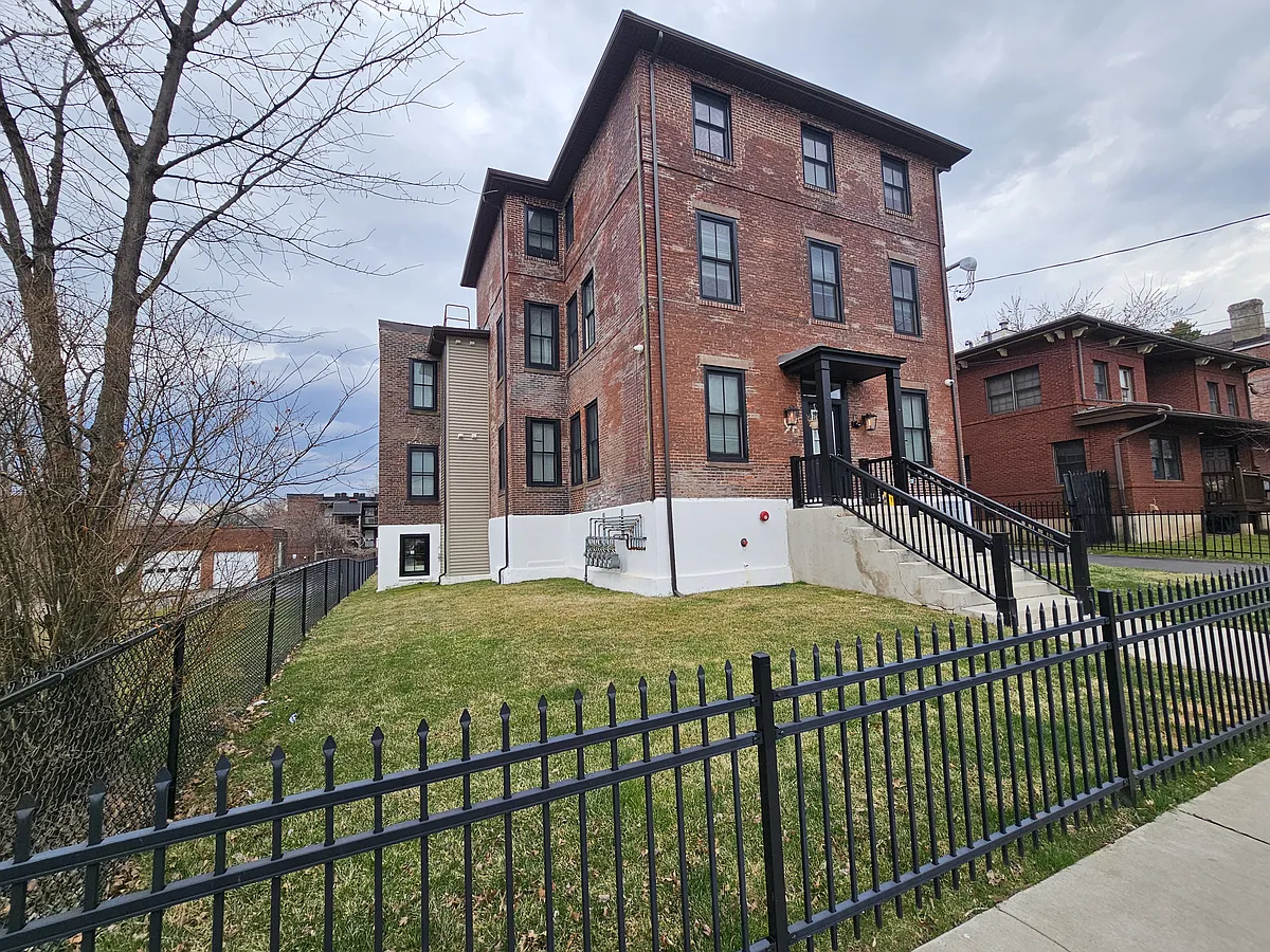 Building Photo - 94-96 Edwards St #2A