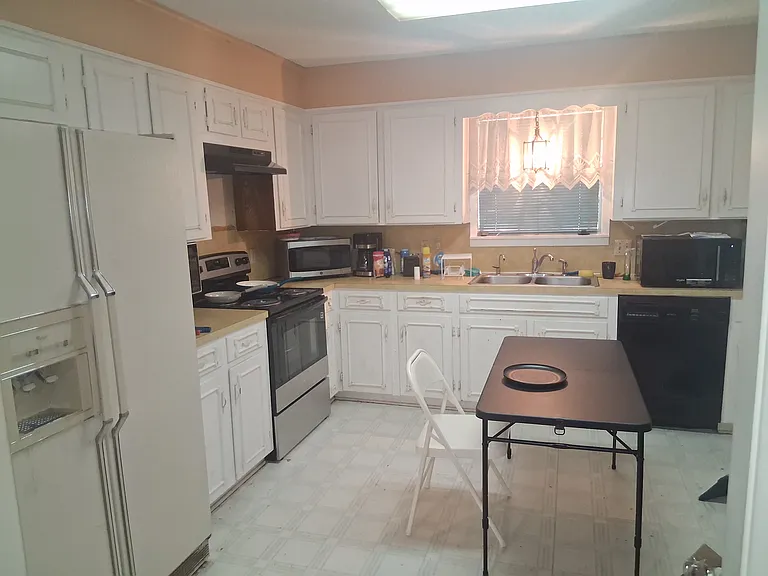 603 Pine Cone Dr — Photo 6
