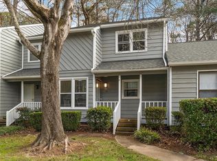 112 Abbots Glen Ct, Cary, NC 27511