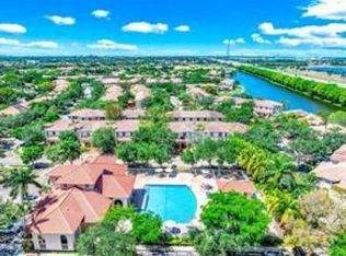 14030 SW 49th St #10, Hollywood, FL 33027