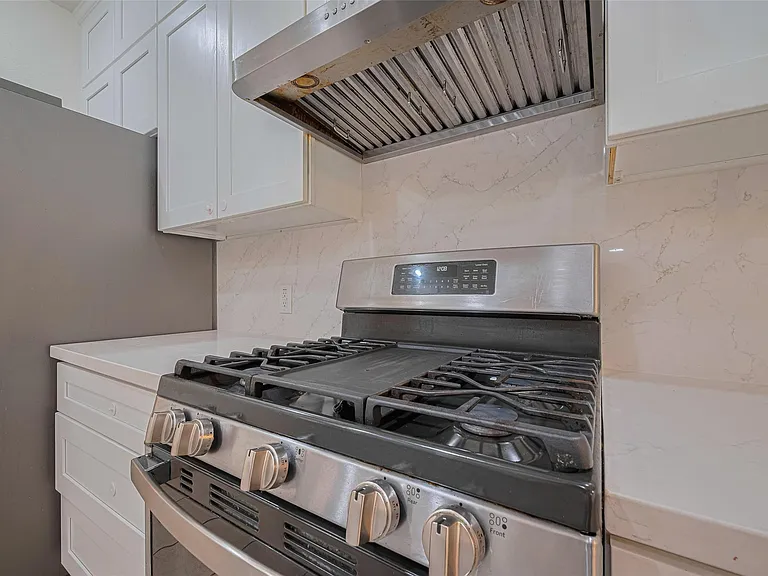3630 Shady Grove Dr — Photo 17