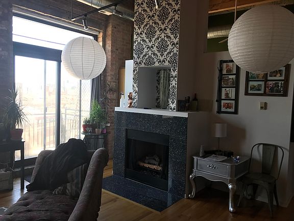 4th image of 2310 S Canal St Unit 314